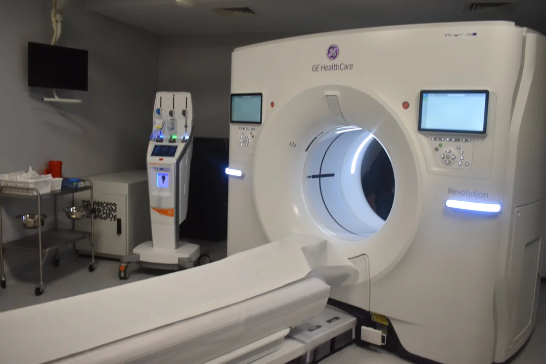 "Nie szykujemy się na wojnę, ale musimy być na nią gotowi”. Rewolucja sprzętowa i diagnostyka na żywo w lubelskim szpitalu