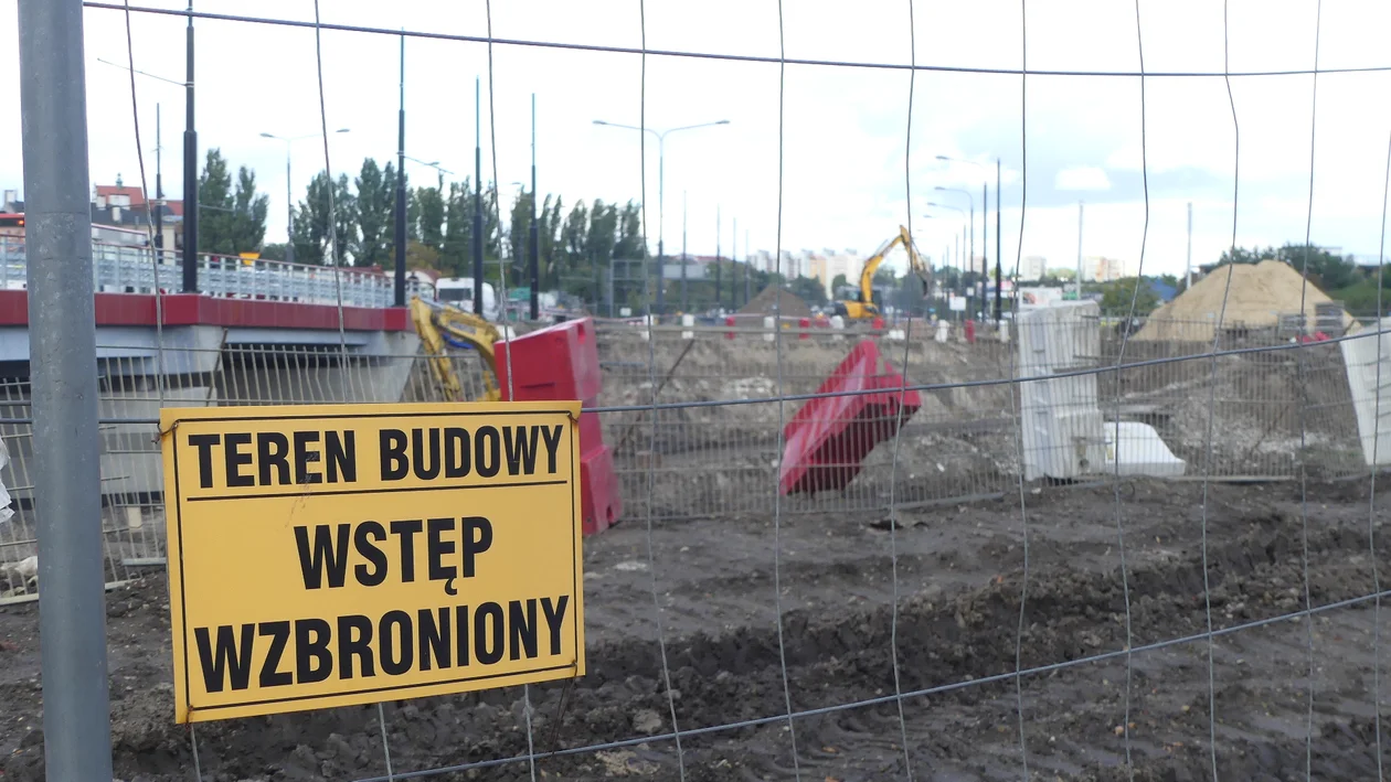 Inwestycja drogowa za prawie 70 milionów w Lublinie. Co się dzieje na placu budowy? (ZDJĘCIA) - Zdjęcie główne